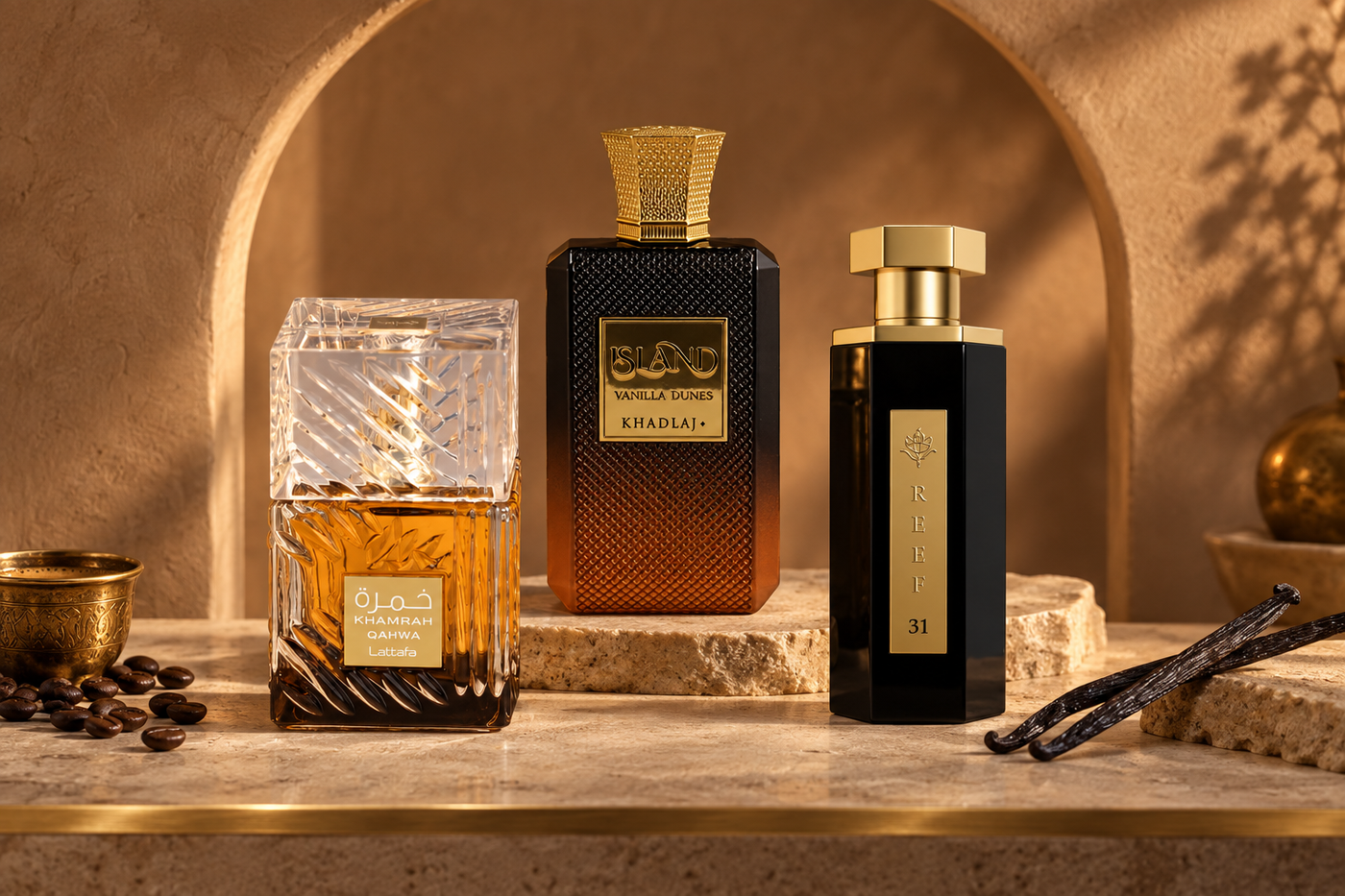 Khamrah Qahwa, Island Vanilla Dunes and Reef 31 in a warm Arabian arch alcove